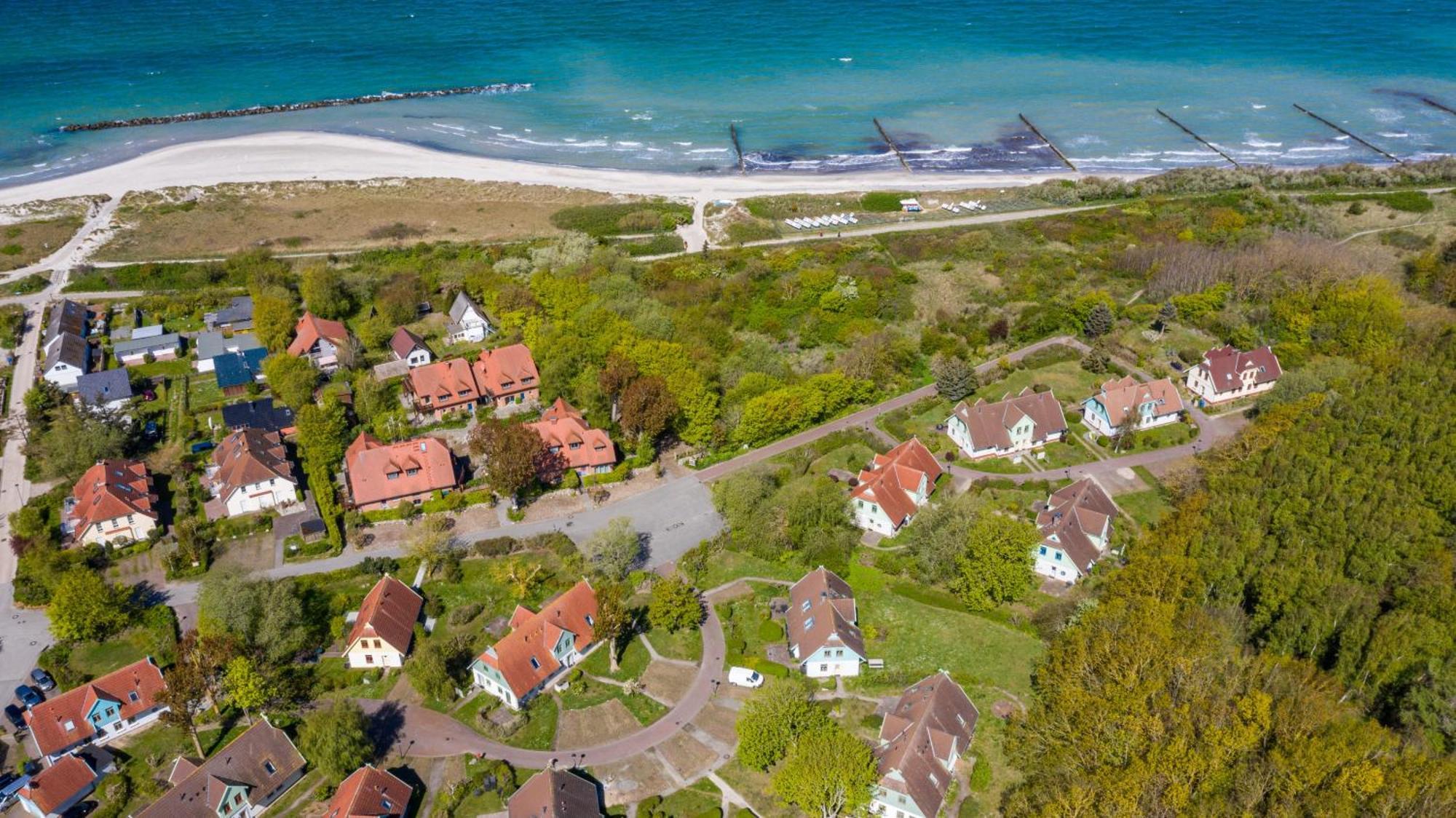 Ferienhaussiedlung Strandperlen Sanddornhof 8A Wustrow  Exterior photo